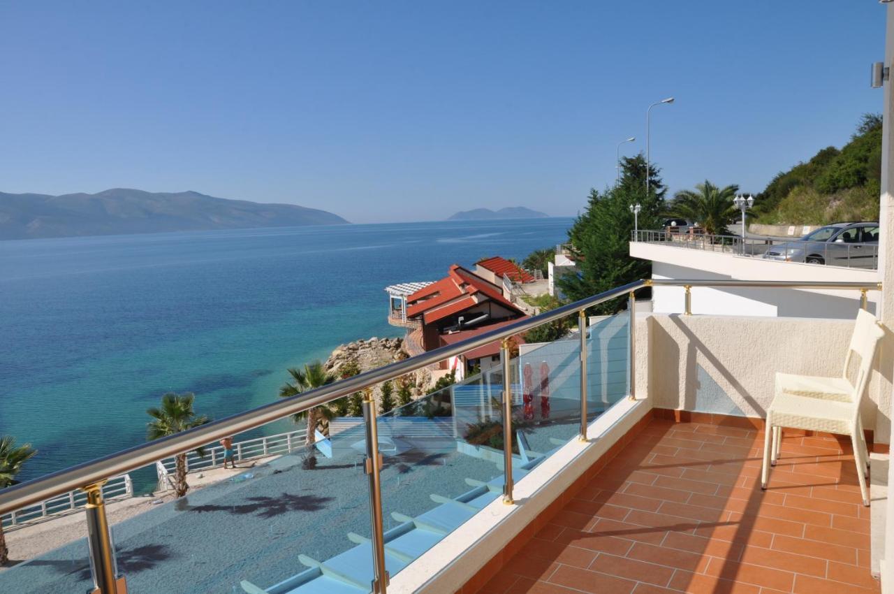 Coral Hotel & Resort Radhimë Exterior foto