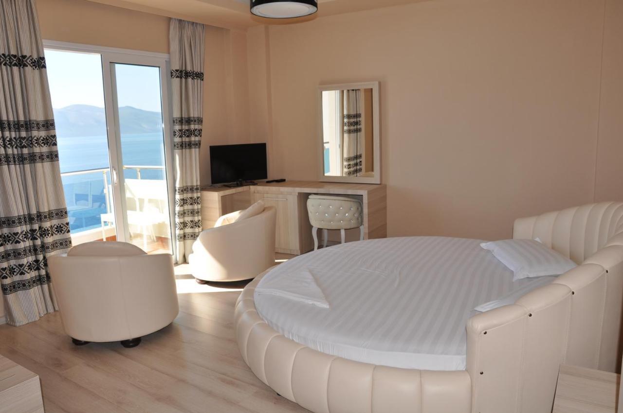 Coral Hotel & Resort Radhimë Quarto foto
